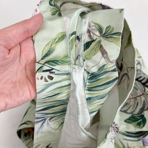 The Femm Carlotta Short in Safari Lavender Size L - Picture 8 of 12